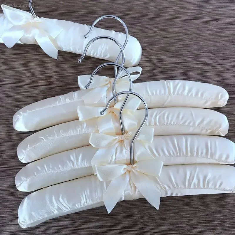 Babykleiderbügel Bunte Kleider – Baby Clothing Rack Bewertung und Preis