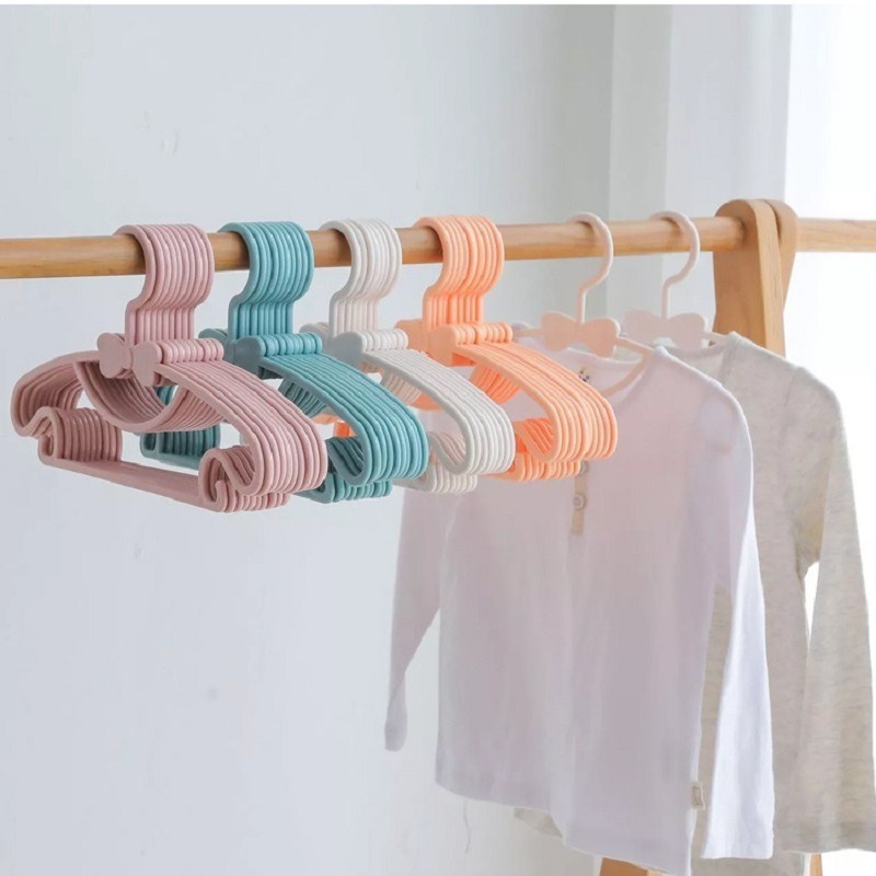 10 stücke Baby Kleidung Racks  – Baby Clothing Rack Bewertung und Preis